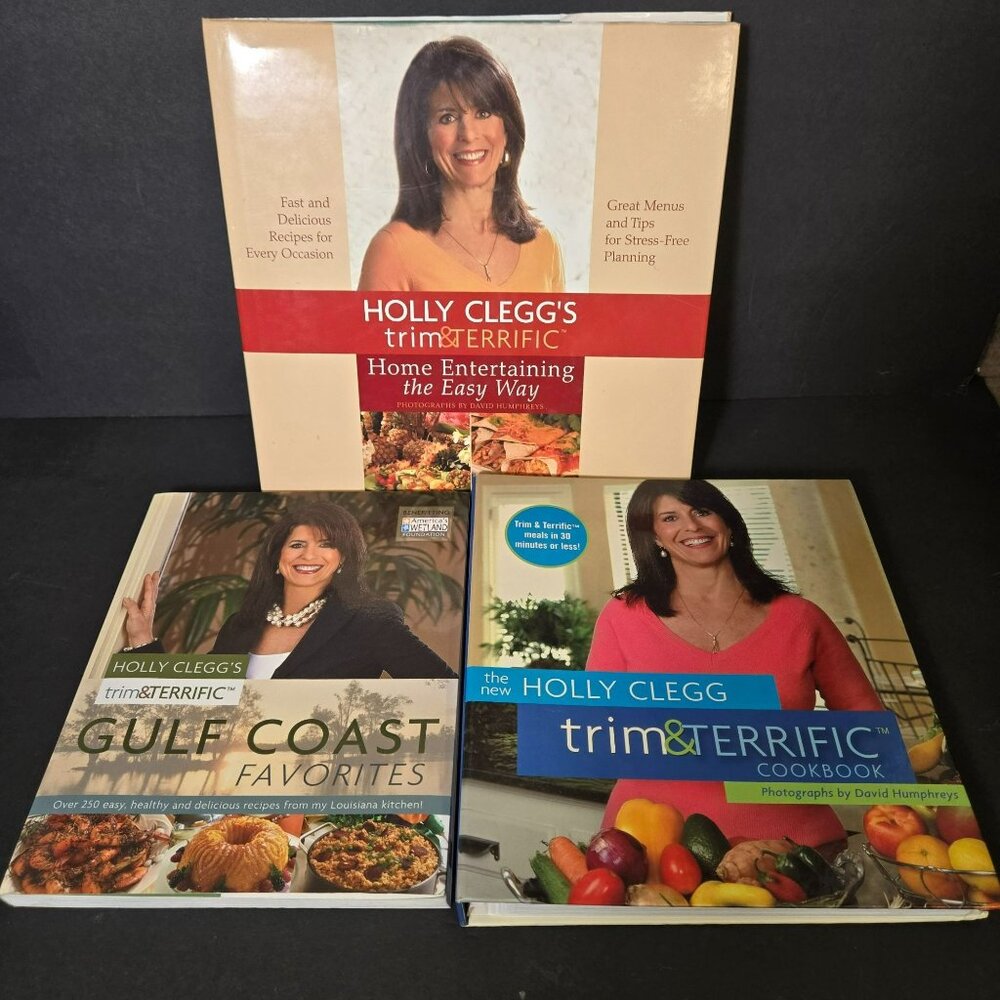 Lot (3) Holly Clegg Autographed Cookbooks Gulf Coast Trim & Terrific Signed